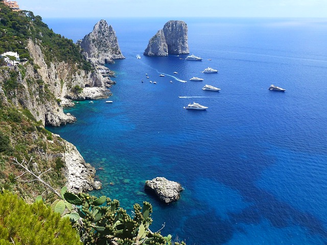 Látogass el Capri-szigetére, Pompei-be és Nápolyba, szállással, reggelivel és repjeggyel