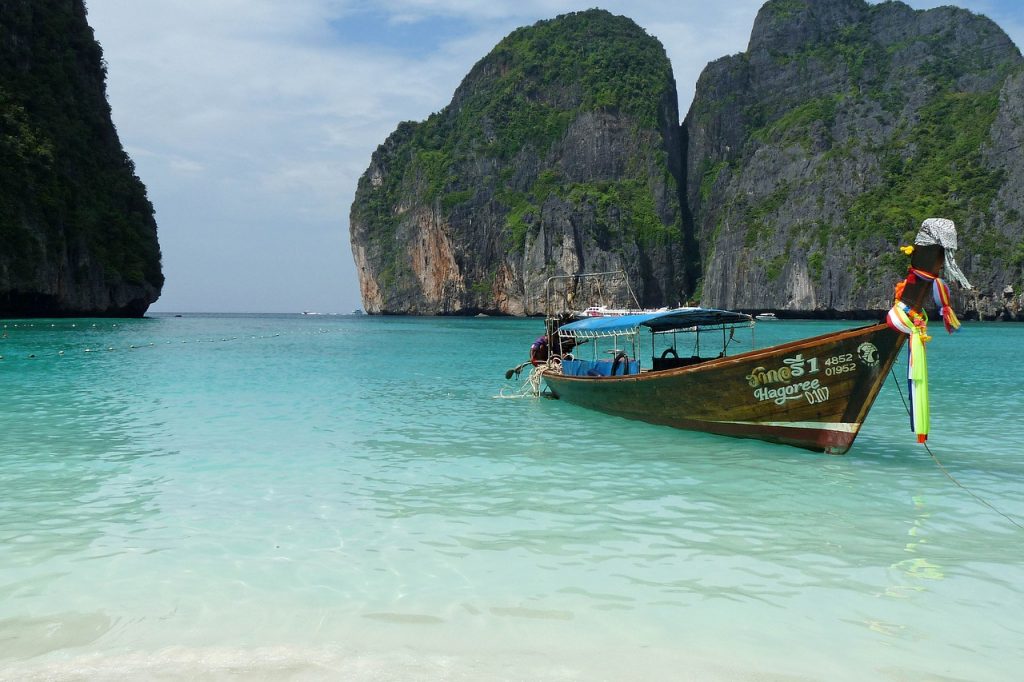 9 napos álomutazás Thaiföldre, Phuketre 4*-os hotellel, repjeggyel: 291.700 Ft-ért!