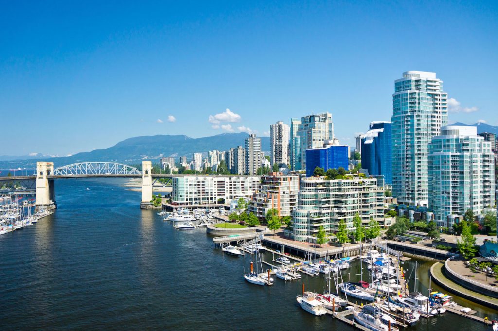 Nézd meg a világ egyik legélhetőbb városát! Retúr repjegy Vancouverbe 183.500 Ft-ért, májusi időpont!