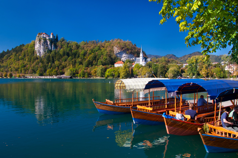 TOP 5 kihagyhatatlan élmény a Bledi-tó körül
