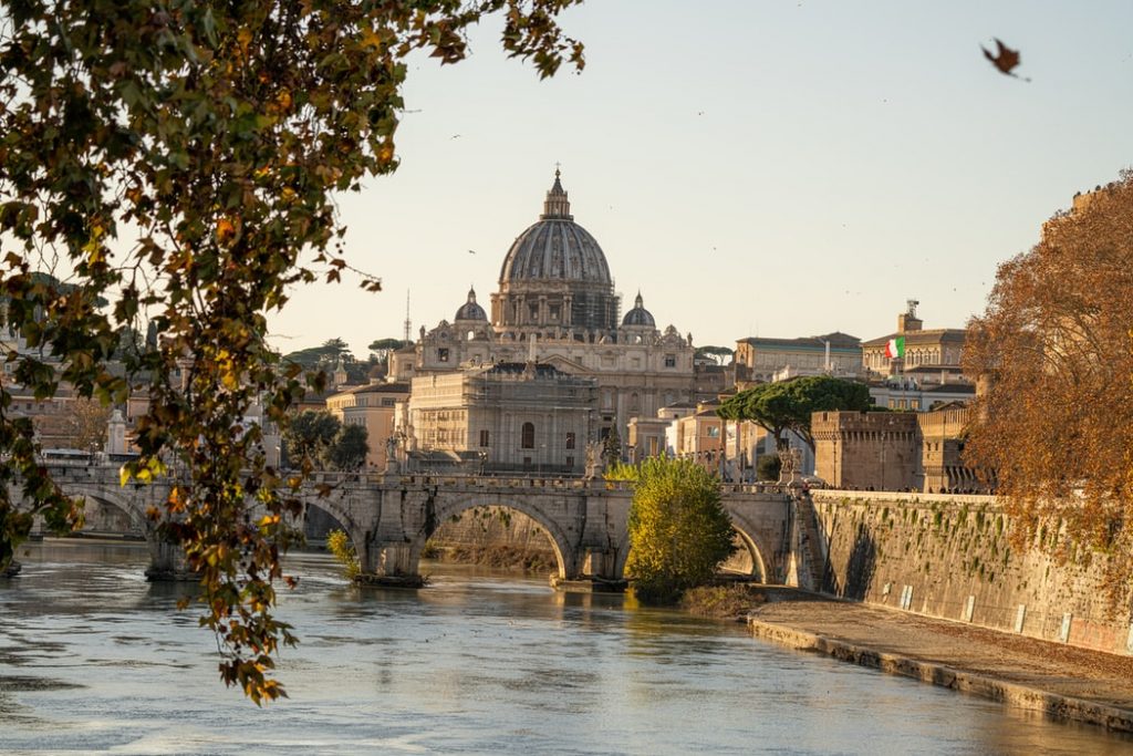 Remek ajándék Mikulásra: 5 napos városlátogatás Rómában 23.750 Ft-ért!