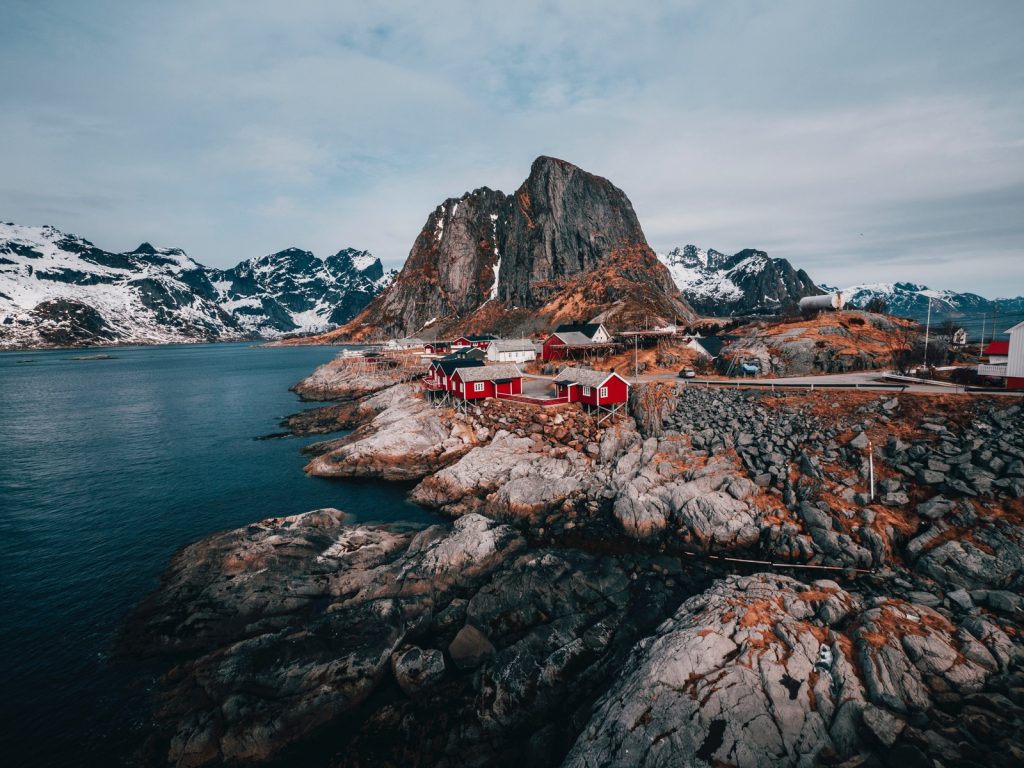 Egy hetes utazás a világ egyik legszebb helyére a Lofoten-szigetekre 168.350 Ft-ért!