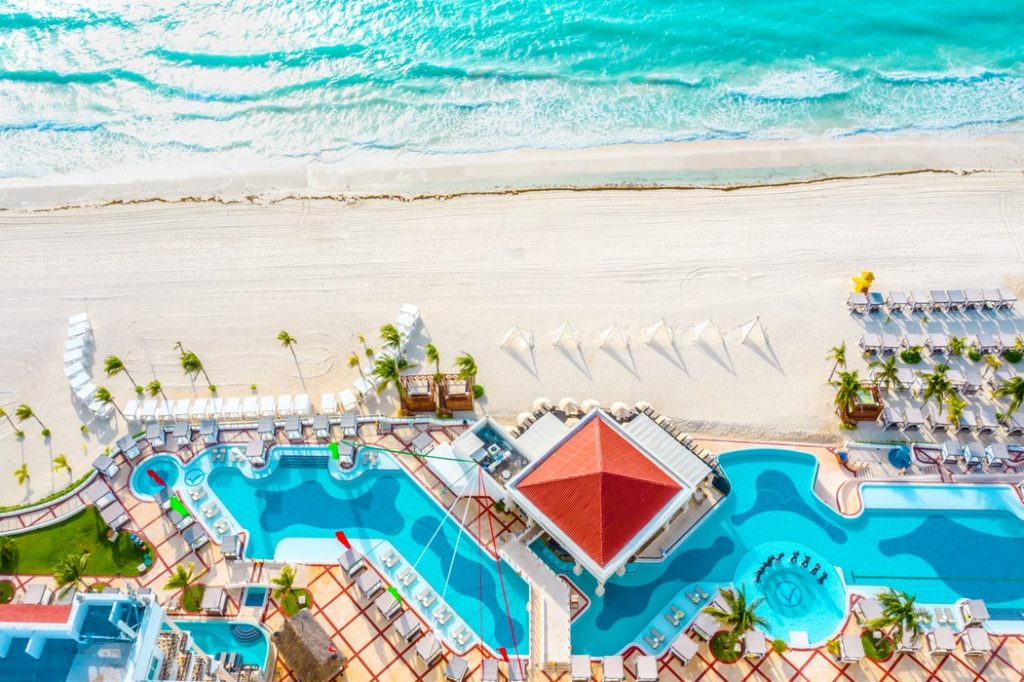 10 napos utazás Cancúnba szuper hotellel, repülővel télen 307.000 Ft-ért!
