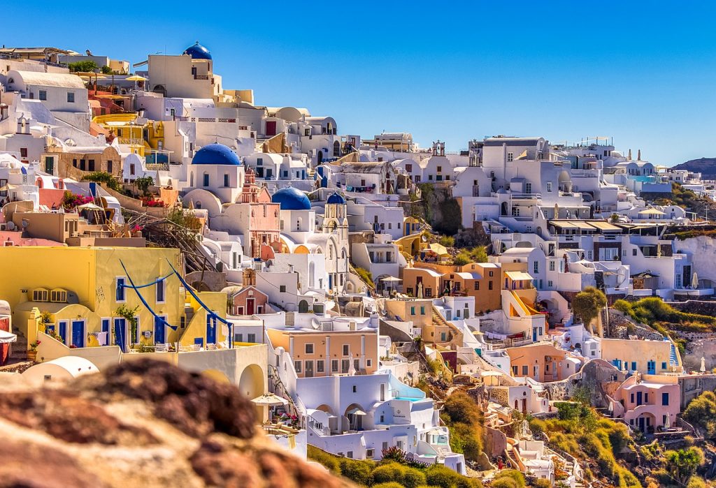 Egy hetes nyaralás augusztusban az egyik legszebb görög szigeten, Santorinin!