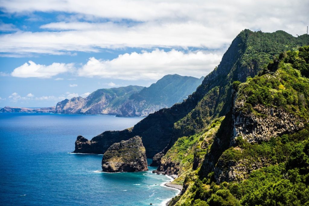 Az örök tavasz szigete: 9 napos utazás Madeirára 100.300 Ft-ért!