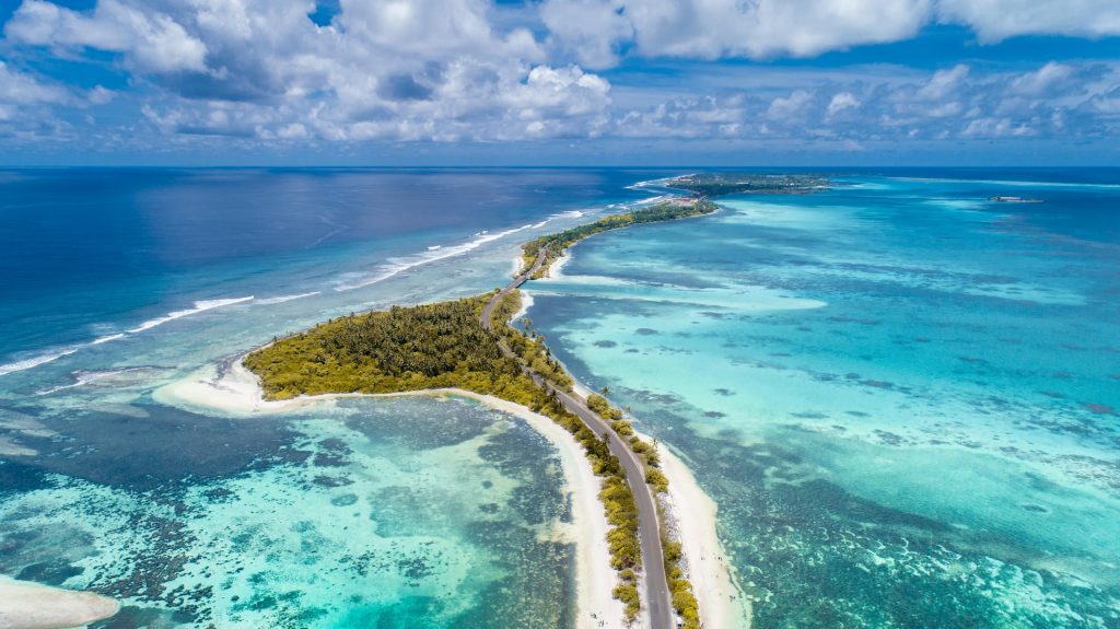 Egy hetes nyaralás a Maldív-szigetek egyik lakott szigetén 337.000 Ft-ért repülővel és szállással!