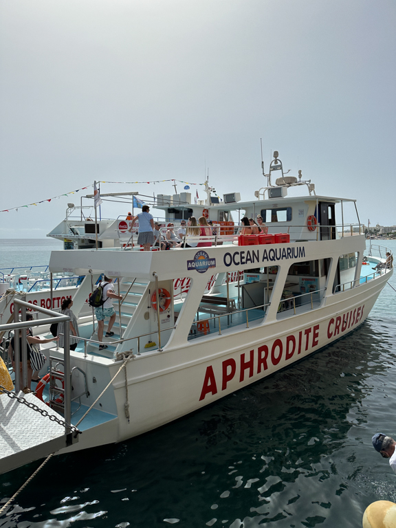 Ciprus hajókázás