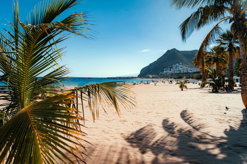 Irány a Kanári-szigetek: Egy hetes nyaralás Tenerifén 97.725 Ft-ért!