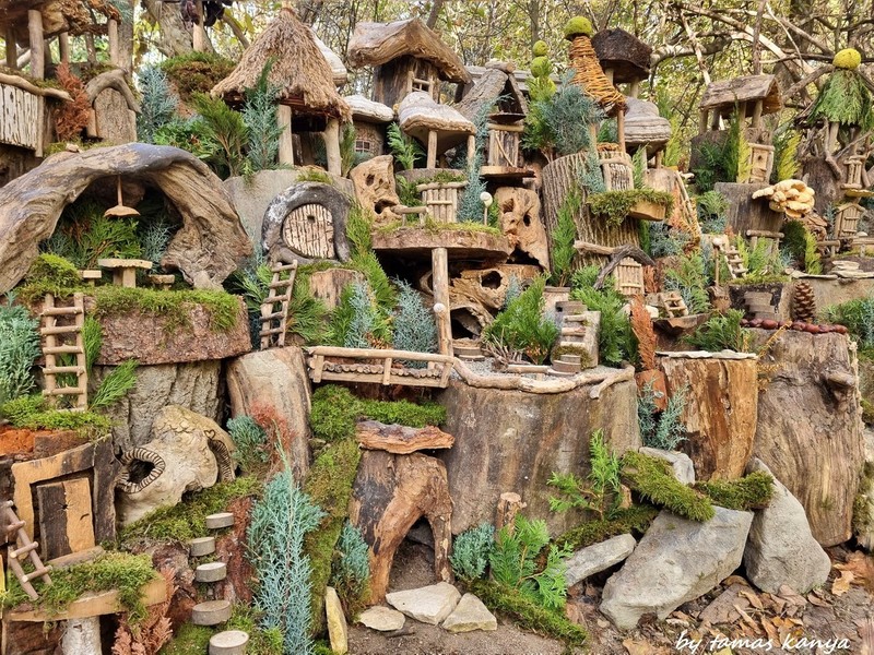 Manófalva Budakalász egyik legnépszerűbb őszi látványossága