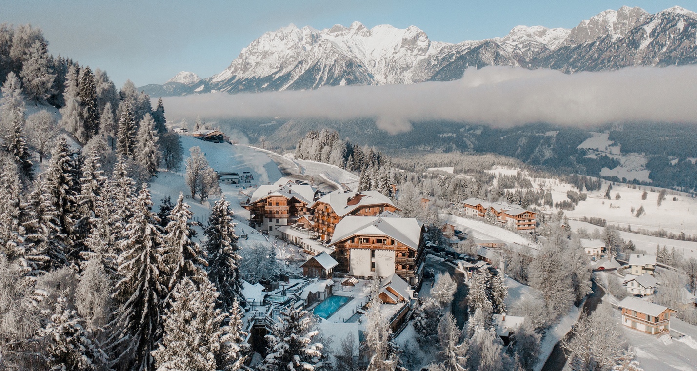 A képen természet, kültéri, tél, hó látható.