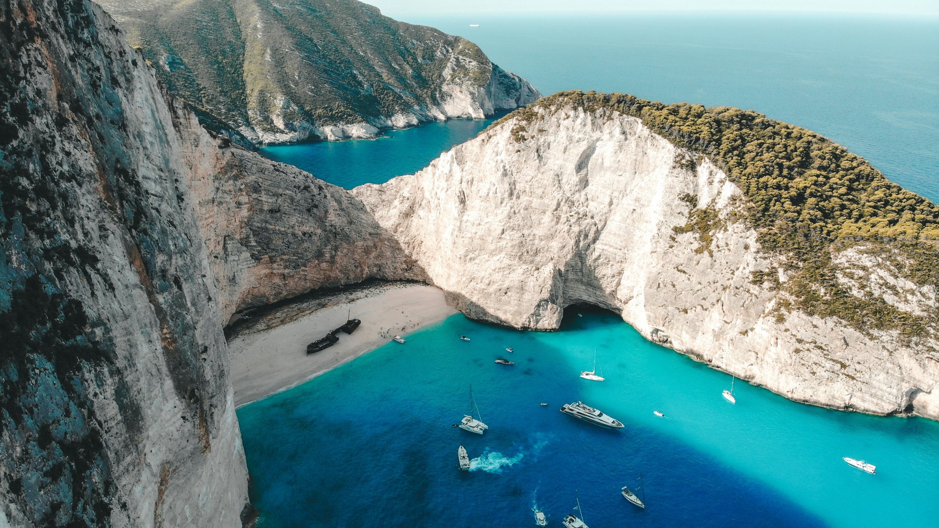 Megváltozik a legendás görög Hajóroncs-öböl: átépítik Zakynthos híres strandját!
