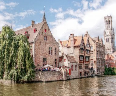 Meseország hattyúkkal, folyóval: tölts 5 napot Brugge-ban 58.500 Ft-ért!
