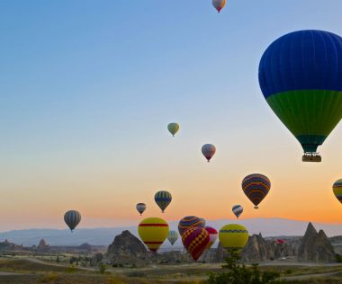 Hőlégballonozz napfelkeltében! 6 napos álomutazás Kappadókiába 129.500 Ft-ért!