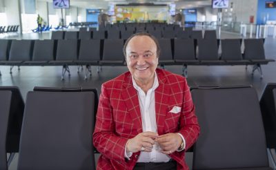 Újraforgatta Korda György Reptér című dalának 40 éves klipjét a Budapest Airport (Videóval)