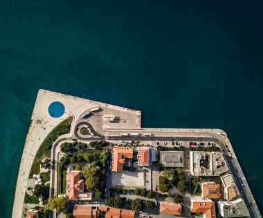 Egy hetes nyaralás Zadarban repülővel, 3 csillagos szállással közel a tengerparthoz 57.700 Ft-ért!