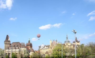 Ilyen is van már: légballonnal Budapest felett!