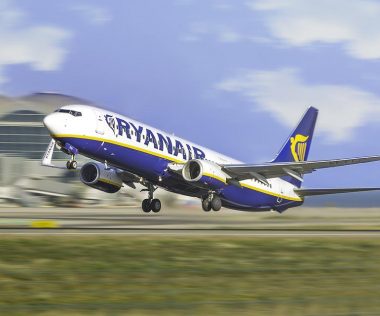 Bréking: A Ryanair utólag is ráterhelte a különadót az utasokra