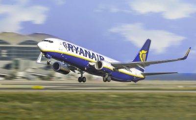 Bréking: A Ryanair utólag is ráterhelte a különadót az utasokra