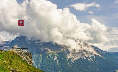 Svájc teljes légterét lezárta