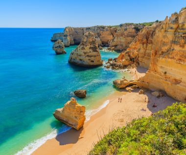 Dél-Portugália: Egy hetes nyaralás Farora 112.050 Ft-ért!