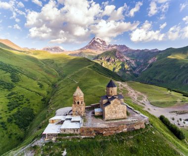 Vedd fel a túrabakancsod! Egy hetes utazás a gyönyörű Grúziába 61.650 Ft-ért!