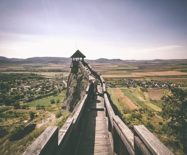 18 millió turista érkezett a magyarországi szálláshelyekre 2024-ben