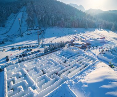 Megnyitott a legjobban várt téli attrakció: hólabirintus Zakopane lankáin