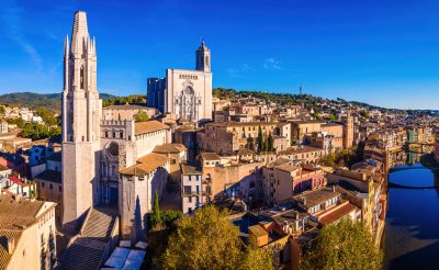 Próbáld ki az új közvetlen járatot, irány Girona 28.250 Ft-ért!