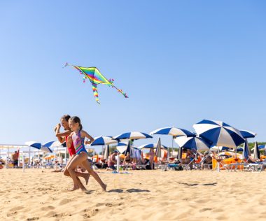 Bibione Olaszországban: A tökéletes tengerparti célpont családi nyaraláshoz