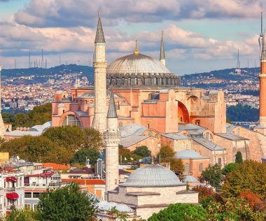 4 teljes napos városlátogatás Isztambulba 51.200 Ft-ért!