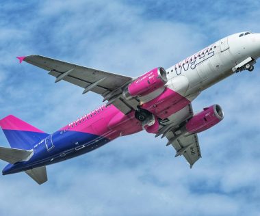 A Wizz Air azonnali hatállyal minden közel-keleti járatát visszafordította, átirányította