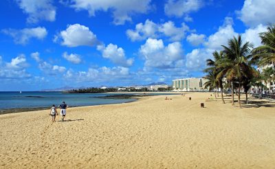 Nyaralj a Kanári-szigeteken! Egy hét Lanzarote-n, szállással és repjeggyel: 121.500 Ft-ért!