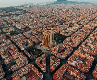 4 teljes napos városlátogatás Barcelonába 75.150 Ft-ért! Repülőjegy + hotel!