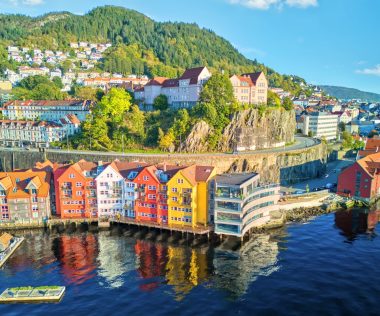 Újdonság: közvetlen retúr repülőjegy Bergenbe, Norvégiába 32.780 Ft-ért!